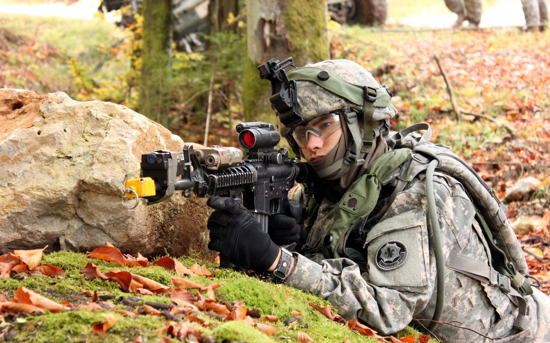 KAIYUNAPP-恩比德续约消息尘埃落定，球队未来充满信心，恩比德合同有球员选项吗